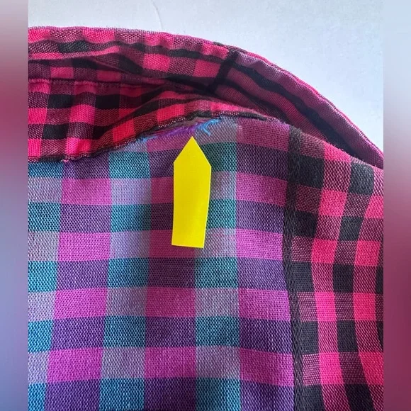 Vintage Wrangler Plaid Button-Up Shirt Made in USA - Picture 10 of 10